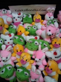 agen gantungan kunci boneka