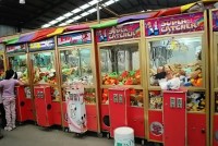jual mesin capit boneka